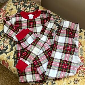 Hanna Andersson EUC plaid pajamas size 8 (130)